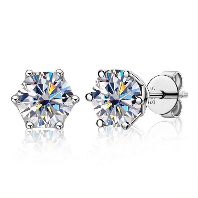 🛍️ Product Title:  Crown Cut Moissanite Earrings – Platinum & Gold Lace Styles